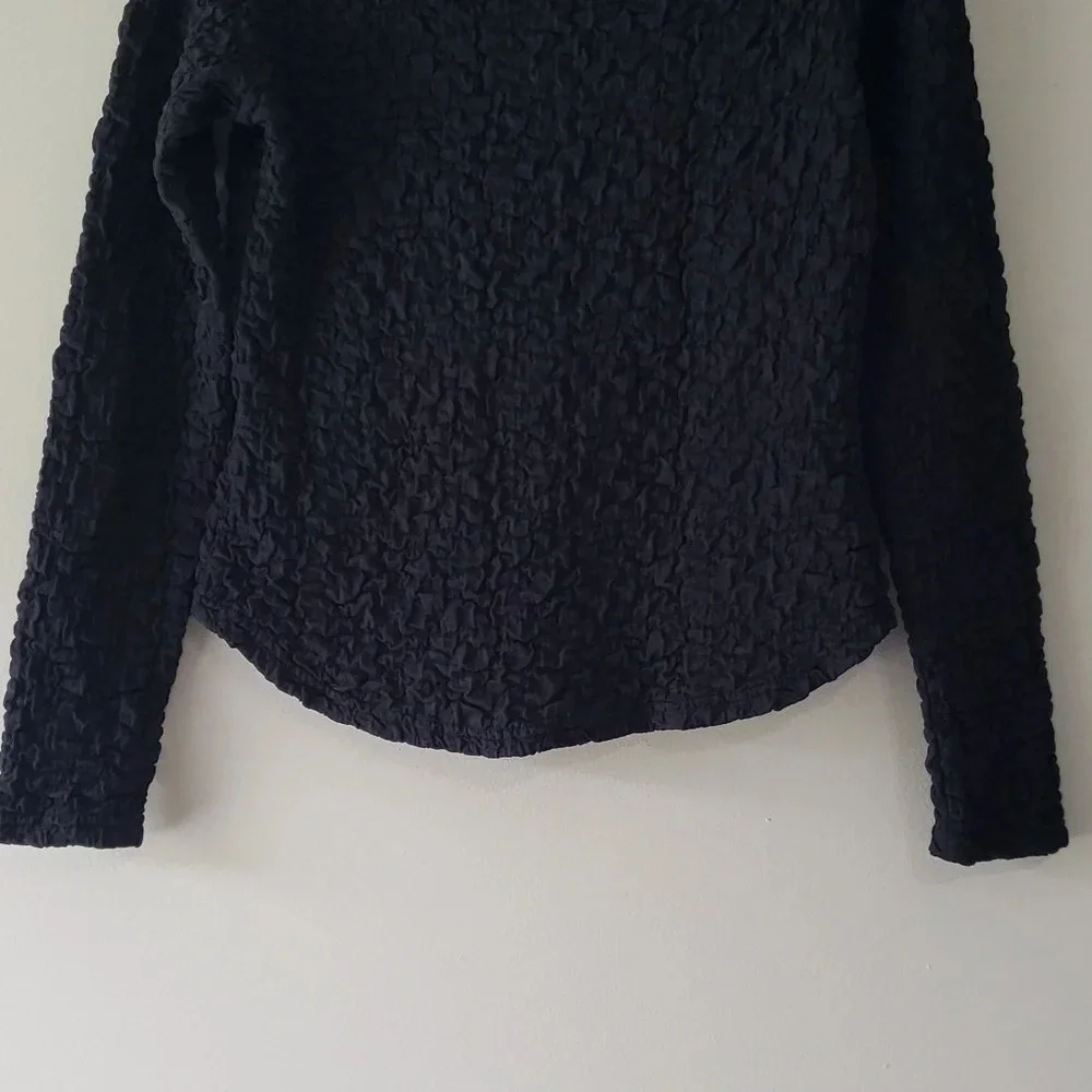 Sno Skins Long Sleeve Top Women's Medium Navy Blue Minimalist Comfy Neutral